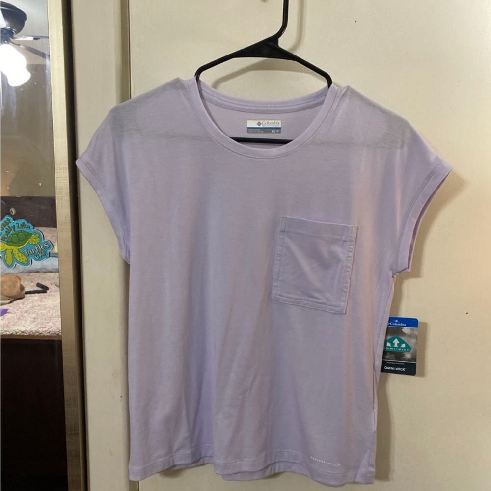 Women’s short sleeve Columbia shirt